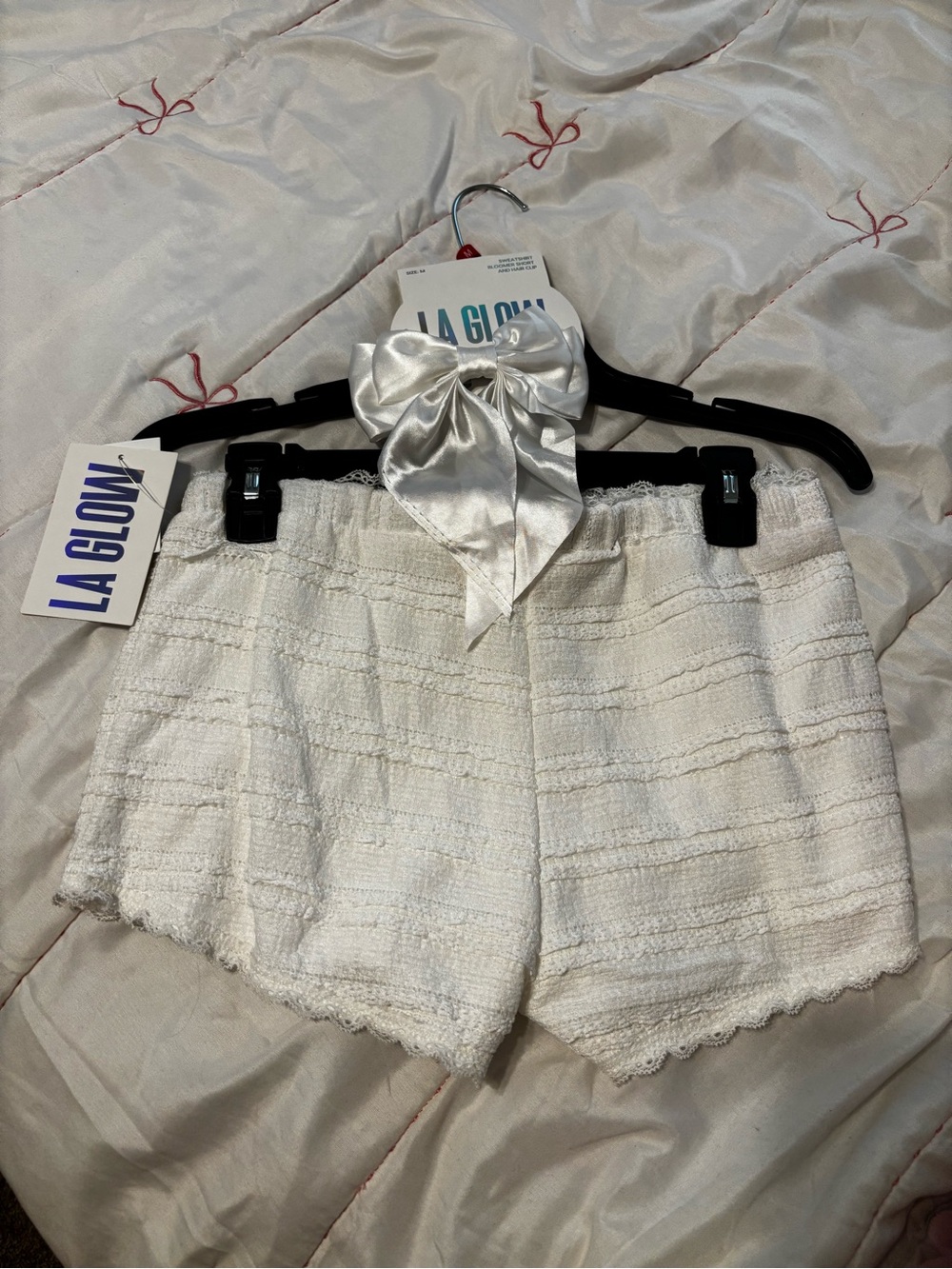 a:glow White Textured High-Waist Lounge Shorts